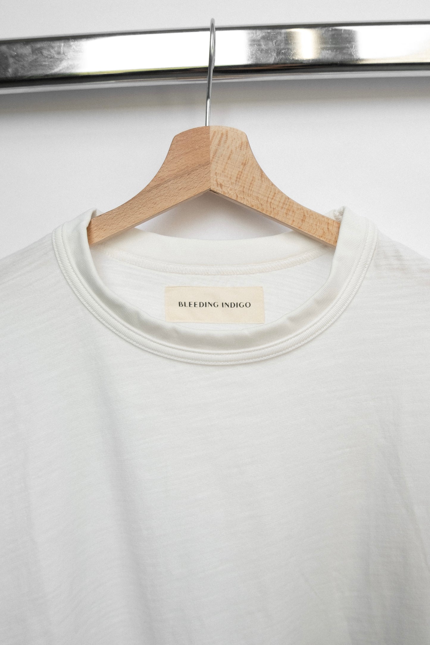 
                  
                    SLUB T-SHIRT WHITE
                  
                