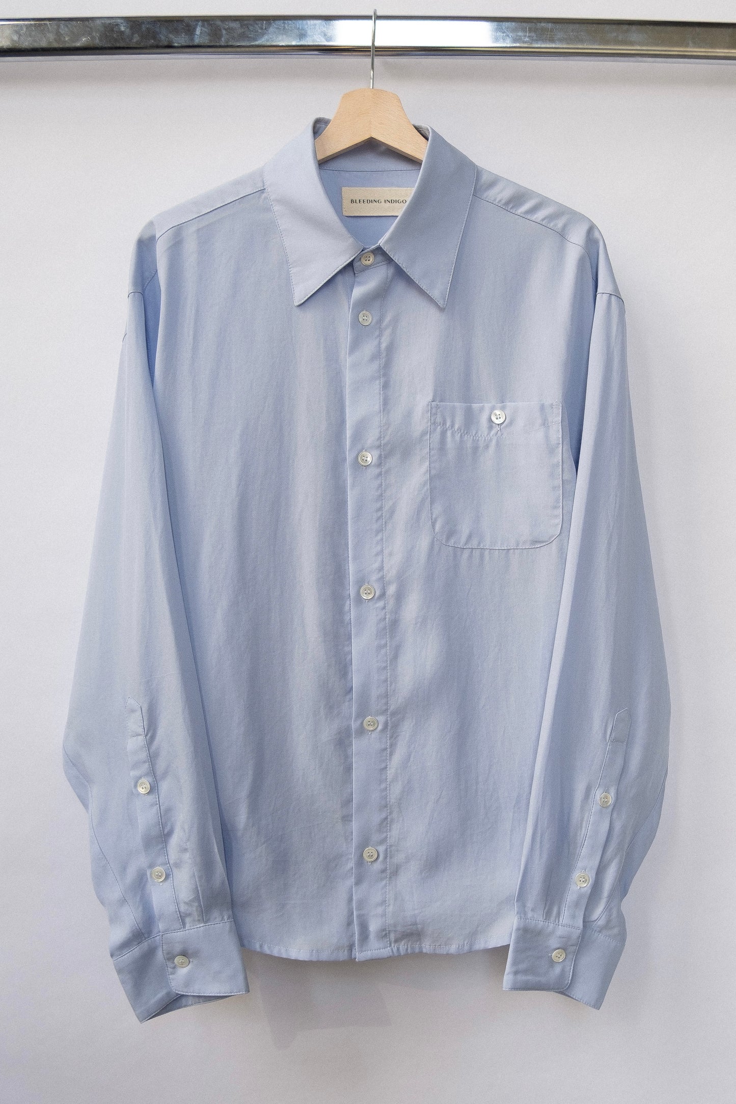 
                  
                    ELI TENCEL SHIRT BLUE
                  
                