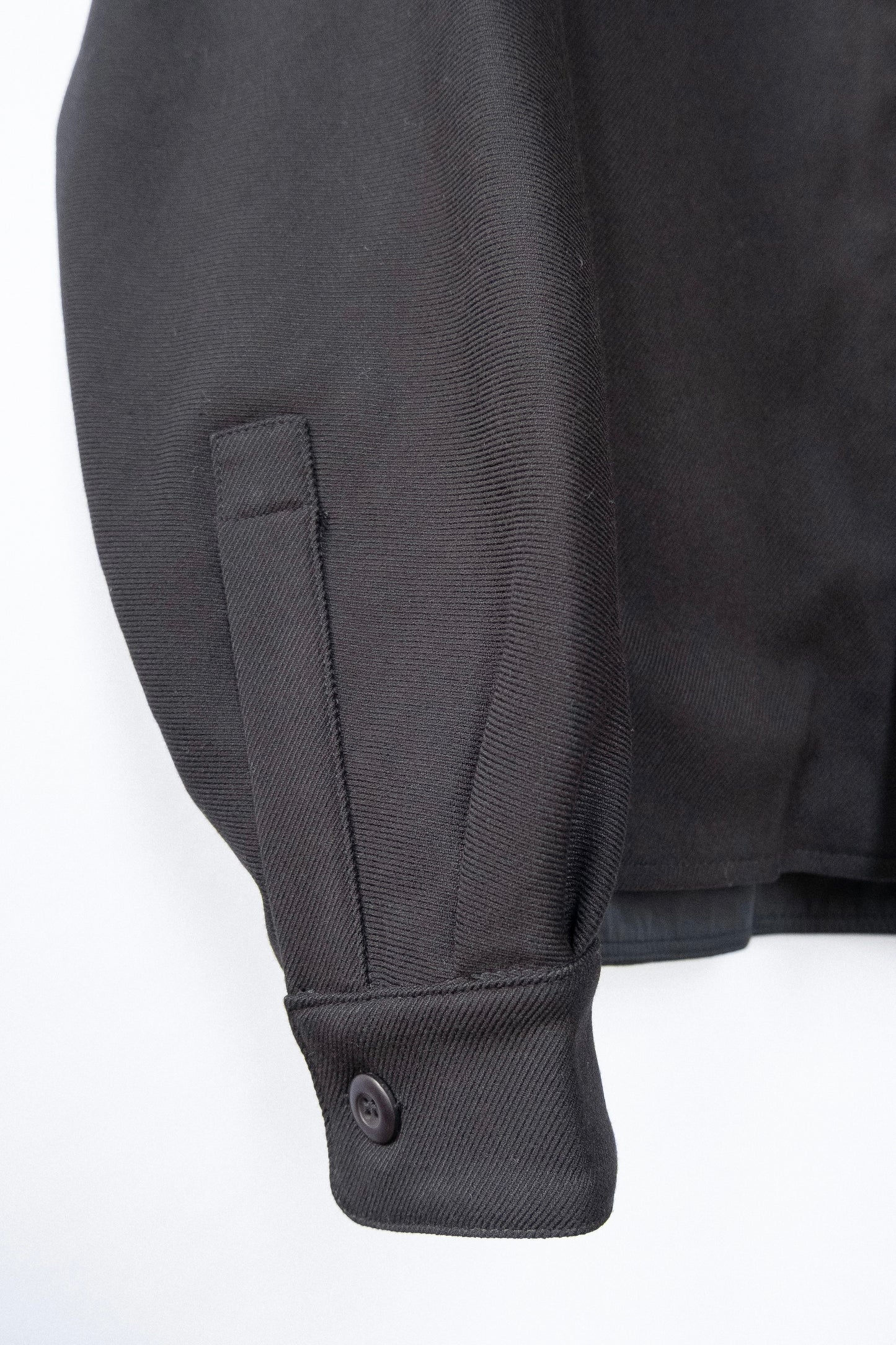 
                  
                    LEWIS OVERSHIRT BLACK €250 NOW €150
                  
                