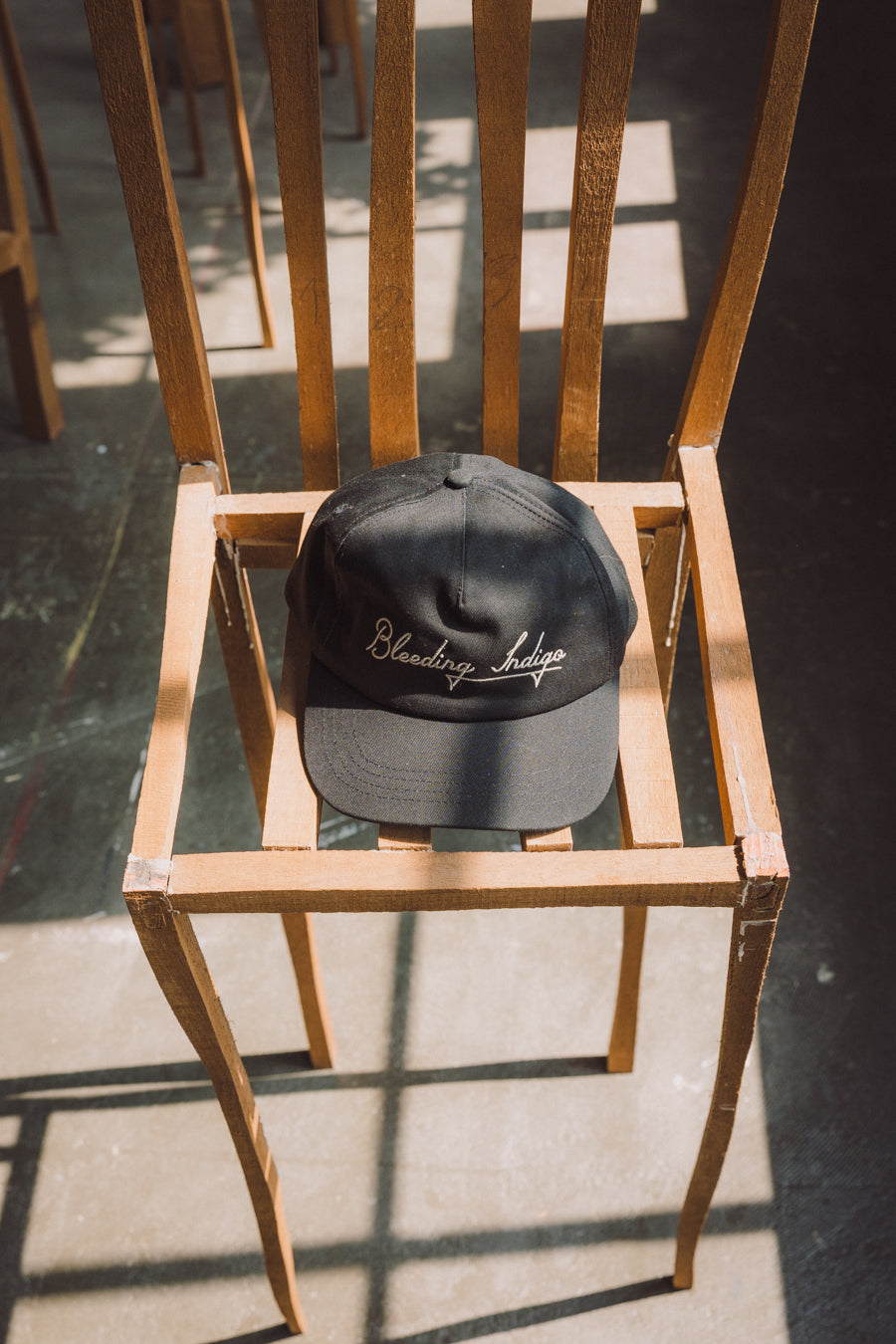 
                  
                    SCRIPT LOGO CAP
                  
                