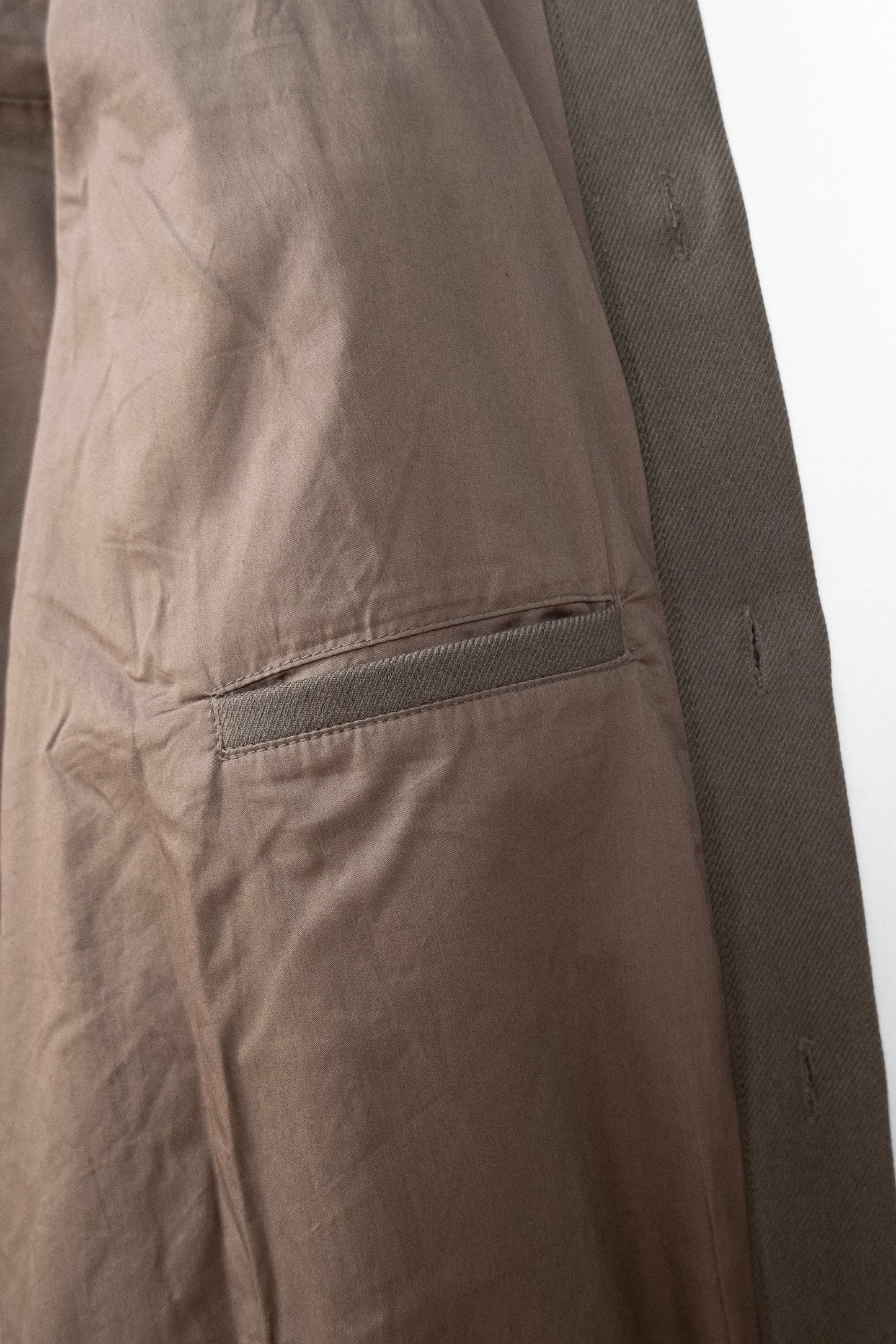 
                  
                    LEWIS OVERSHIRT WALNUT €250 NOW €150
                  
                