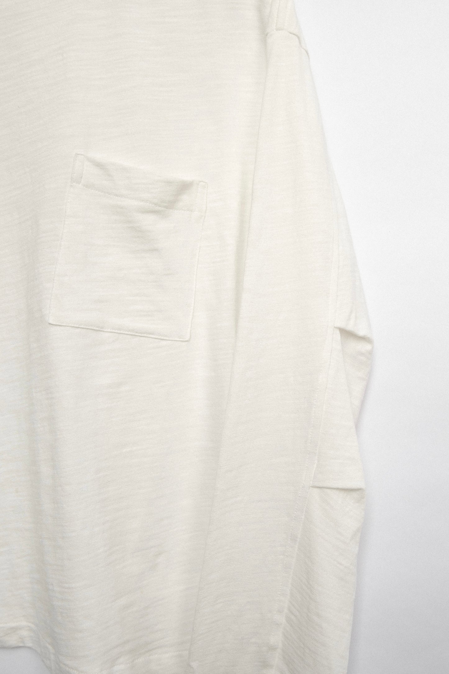 
                  
                    SLUB LONG SLEEVE T-SHIRT WHITE
                  
                