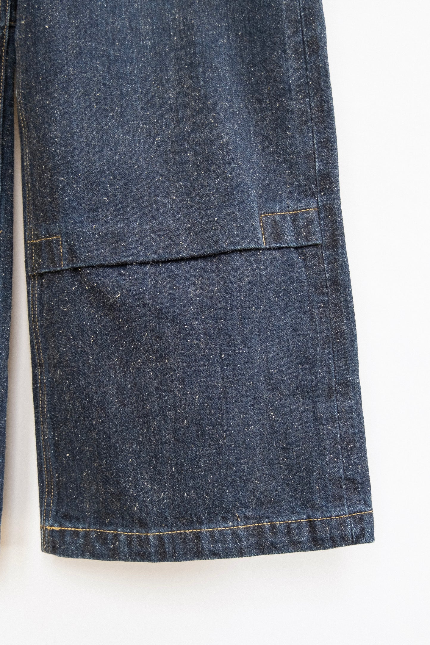 
                  
                    ALDEN CARPENTER JEANS INDIGO
                  
                