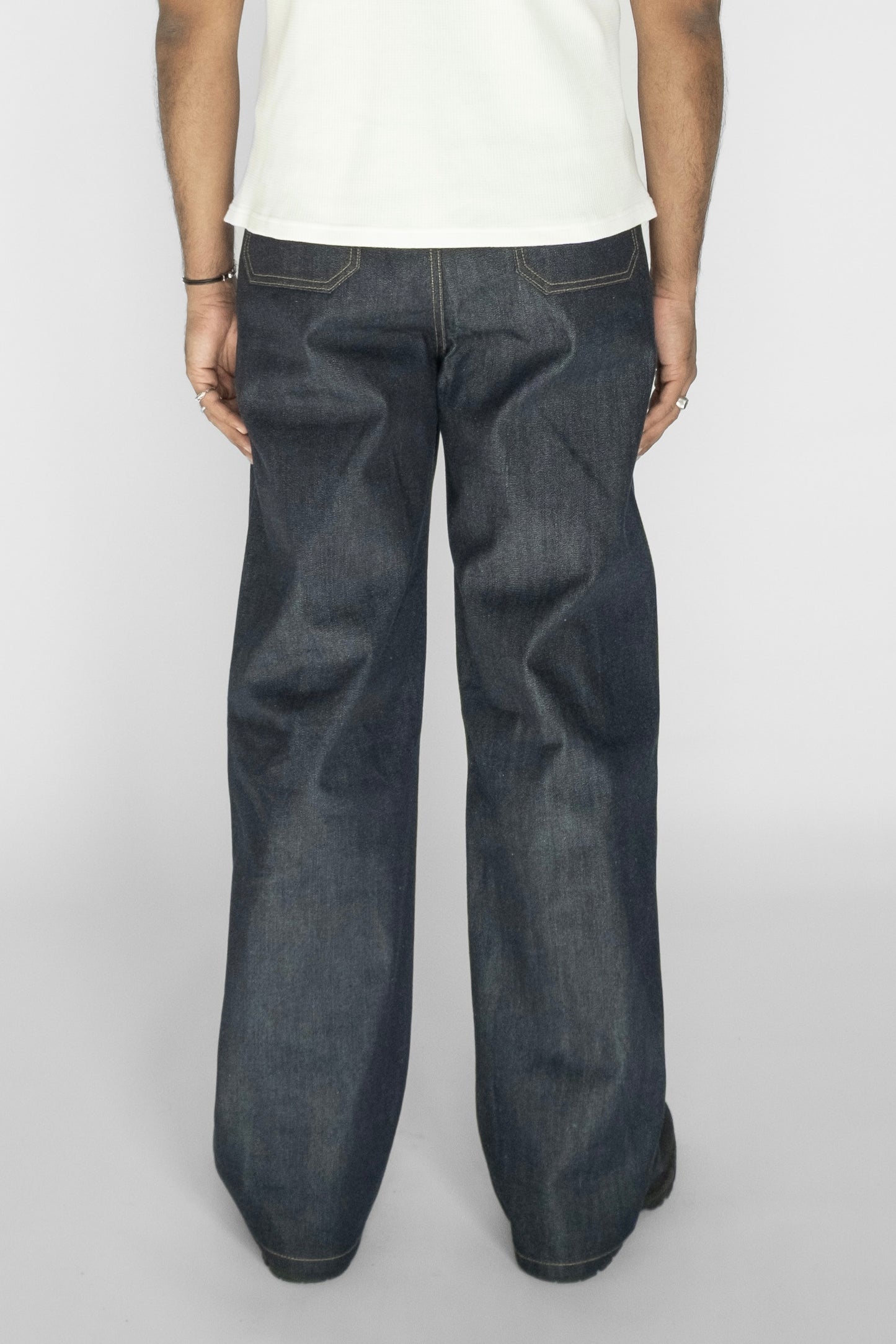 
                  
                    MORGAN SELVEDGE WIDE FIT JEANS INDIGO
                  
                