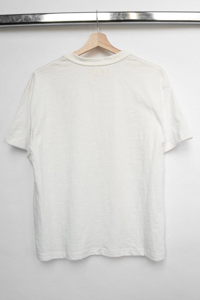 
                  
                    SLUB T-SHIRT WHITE
                  
                