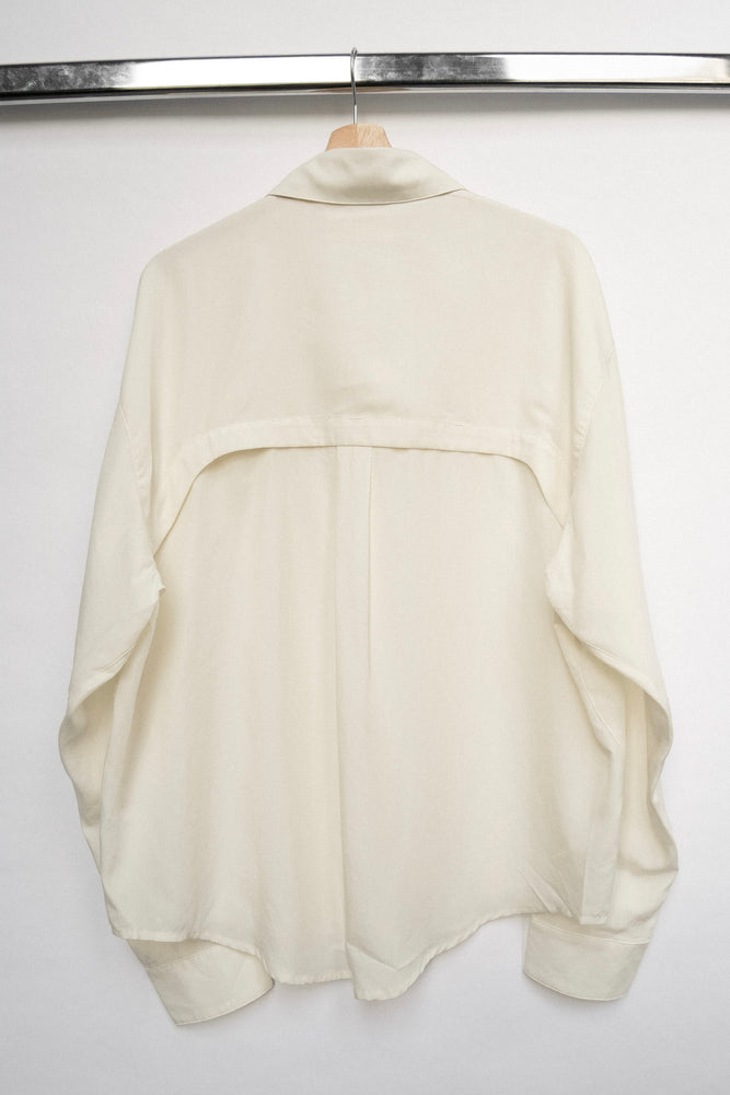 
                  
                    ELI TENCEL SHIRT OFF-WHITE
                  
                