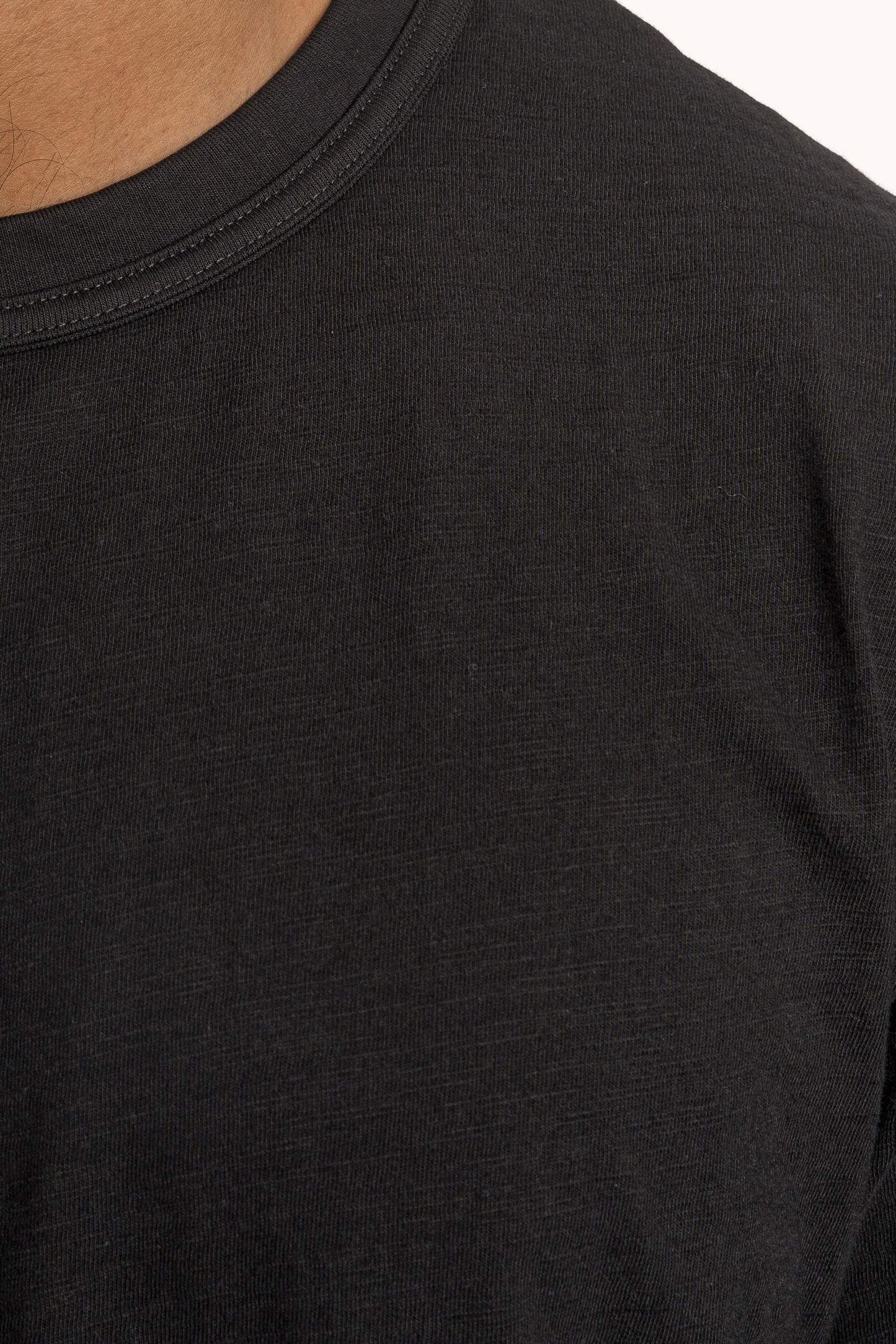 
                  
                    SLUB T-SHIRT BLACK
                  
                