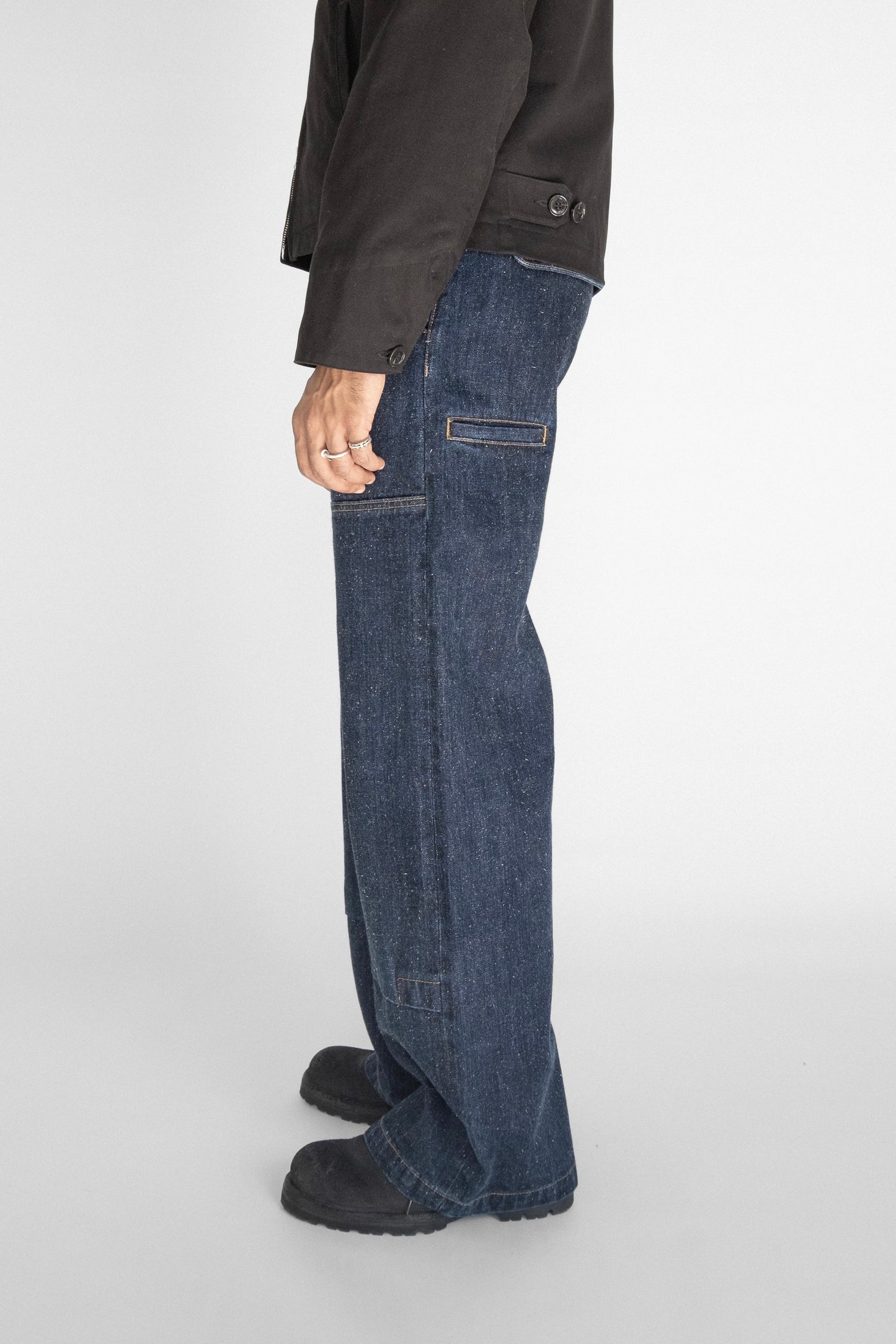 
                  
                    ALDEN CARPENTER JEANS INDIGO
                  
                