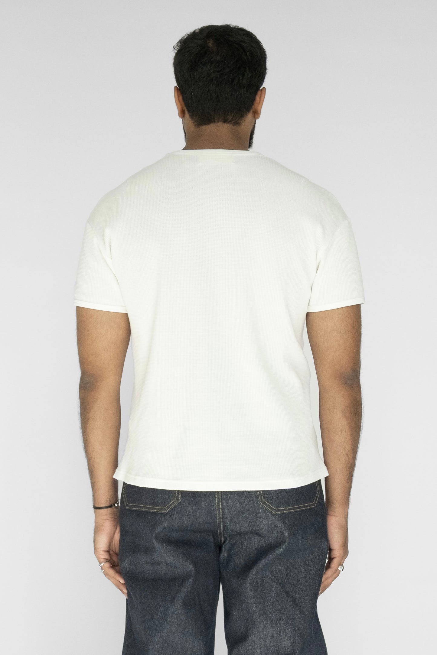 
                  
                    WAFFLE KNIT T-SHIRT WHITE
                  
                