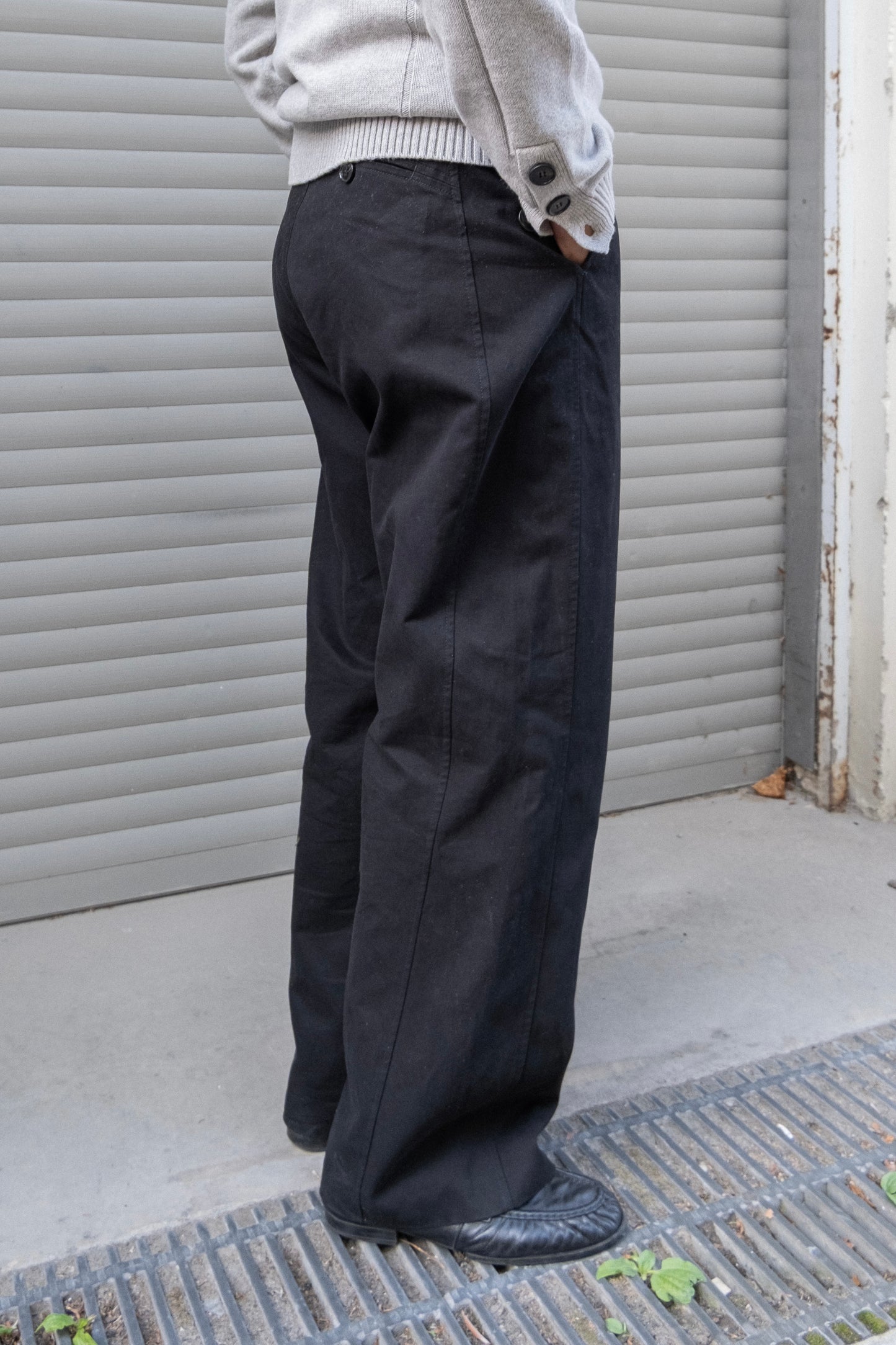 
                  
                    STAN TWILL TROUSERS
                  
                