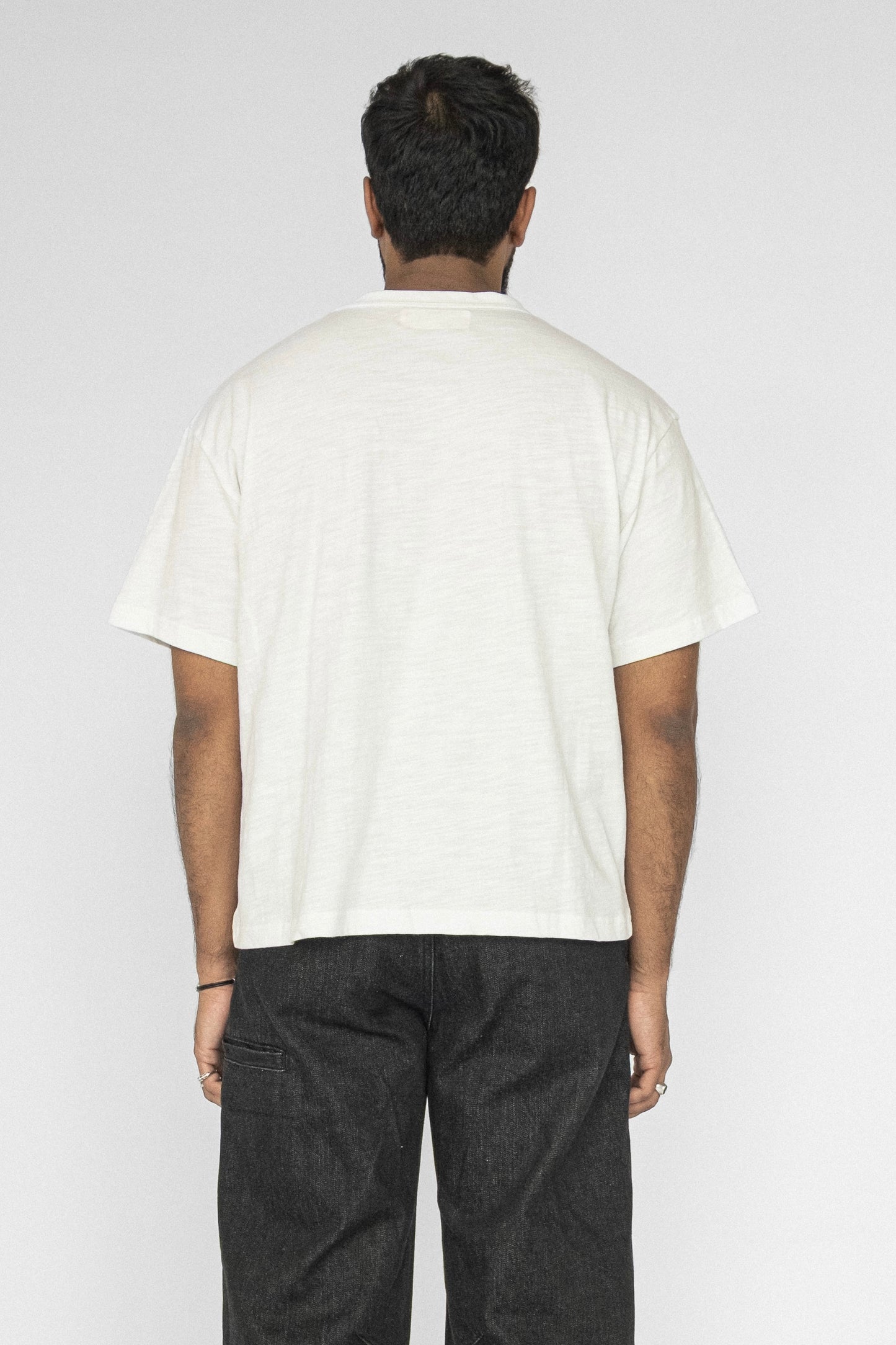 
                  
                    SLUB T-SHIRT WHITE
                  
                