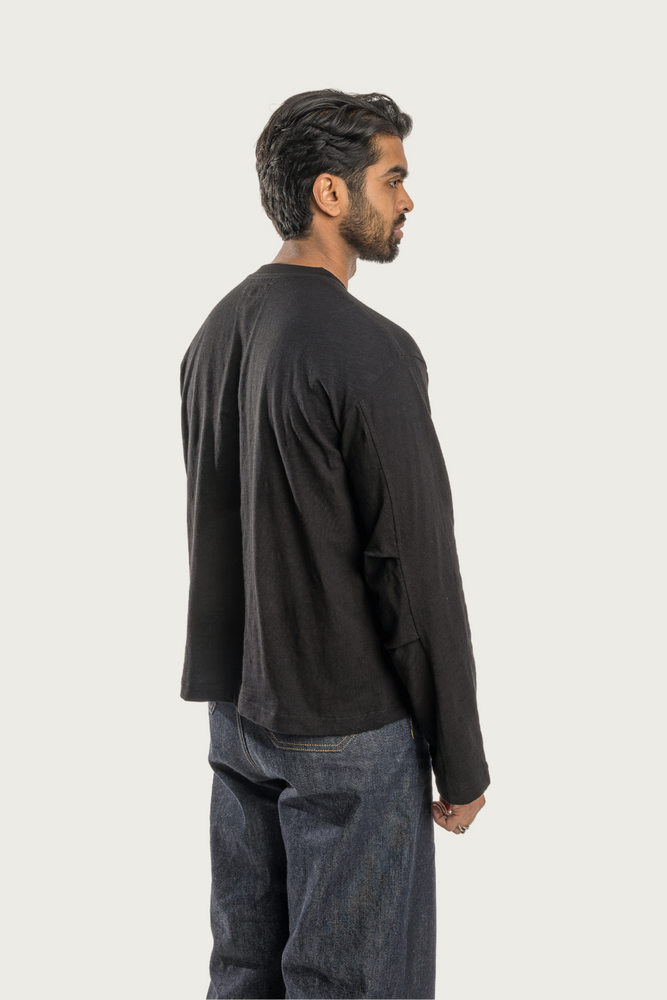 
                  
                    SLUB LONG SLEEVE T-SHIRT BLACK
                  
                