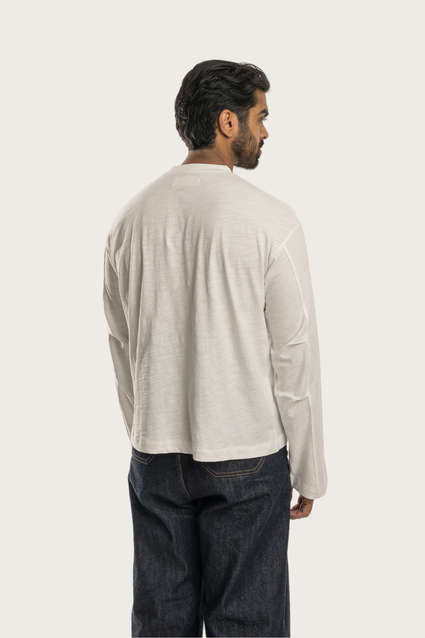 
                  
                    SLUB LONG SLEEVE T-SHIRT WHITE
                  
                